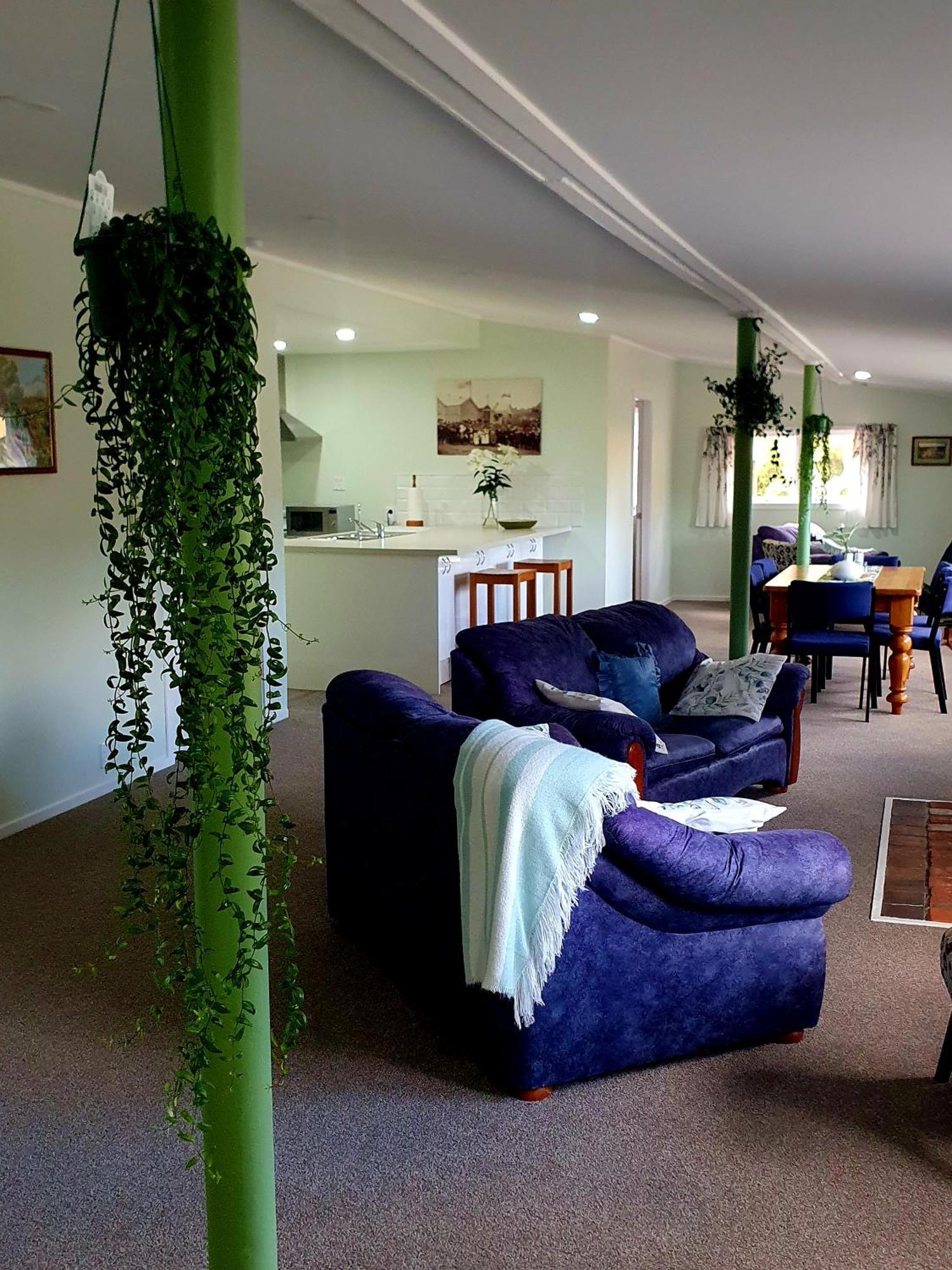 The Old Dairy Factory Bed & Breakfast Norsewood Exterior photo